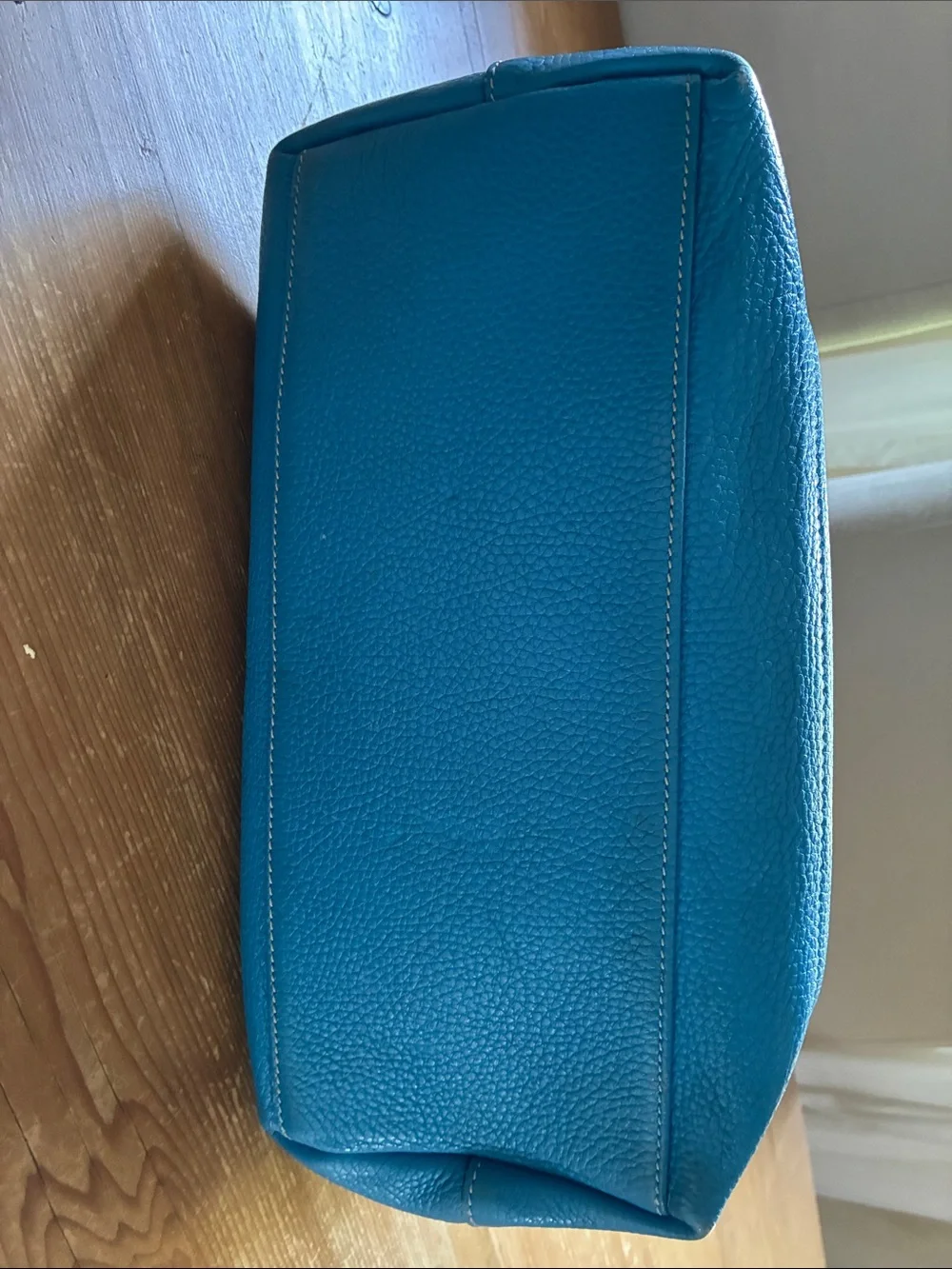 Fantastic Vintage Dooney Cerulean Blue Italian Leather Roomy Shoulder Hobo Bag